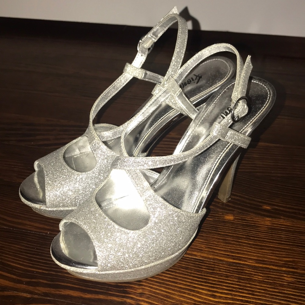 Fioni Silver Sparkly Heels